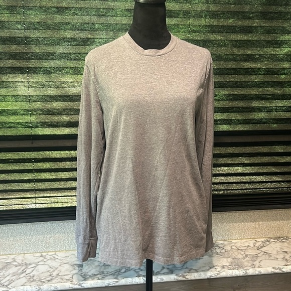 Old Navy Men’s Soft Washed Long Sleeve Crewneck Grey T-Shirt Size Small - Picture 1 of 7